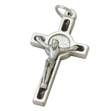 Obesek križ sv. Benedikta